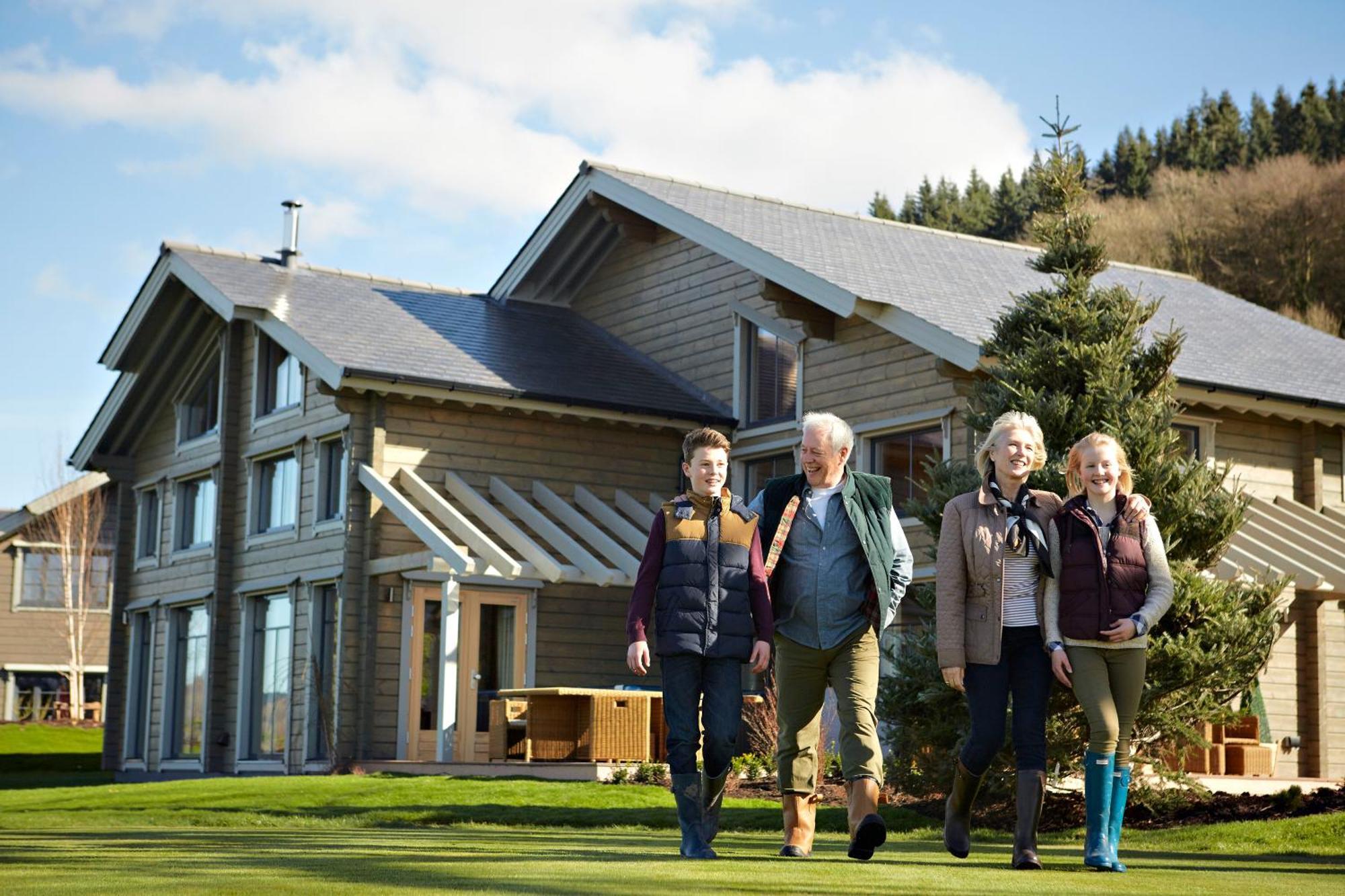 Hunter Lodges By Celtic Manor Newport  Dış mekan fotoğraf
