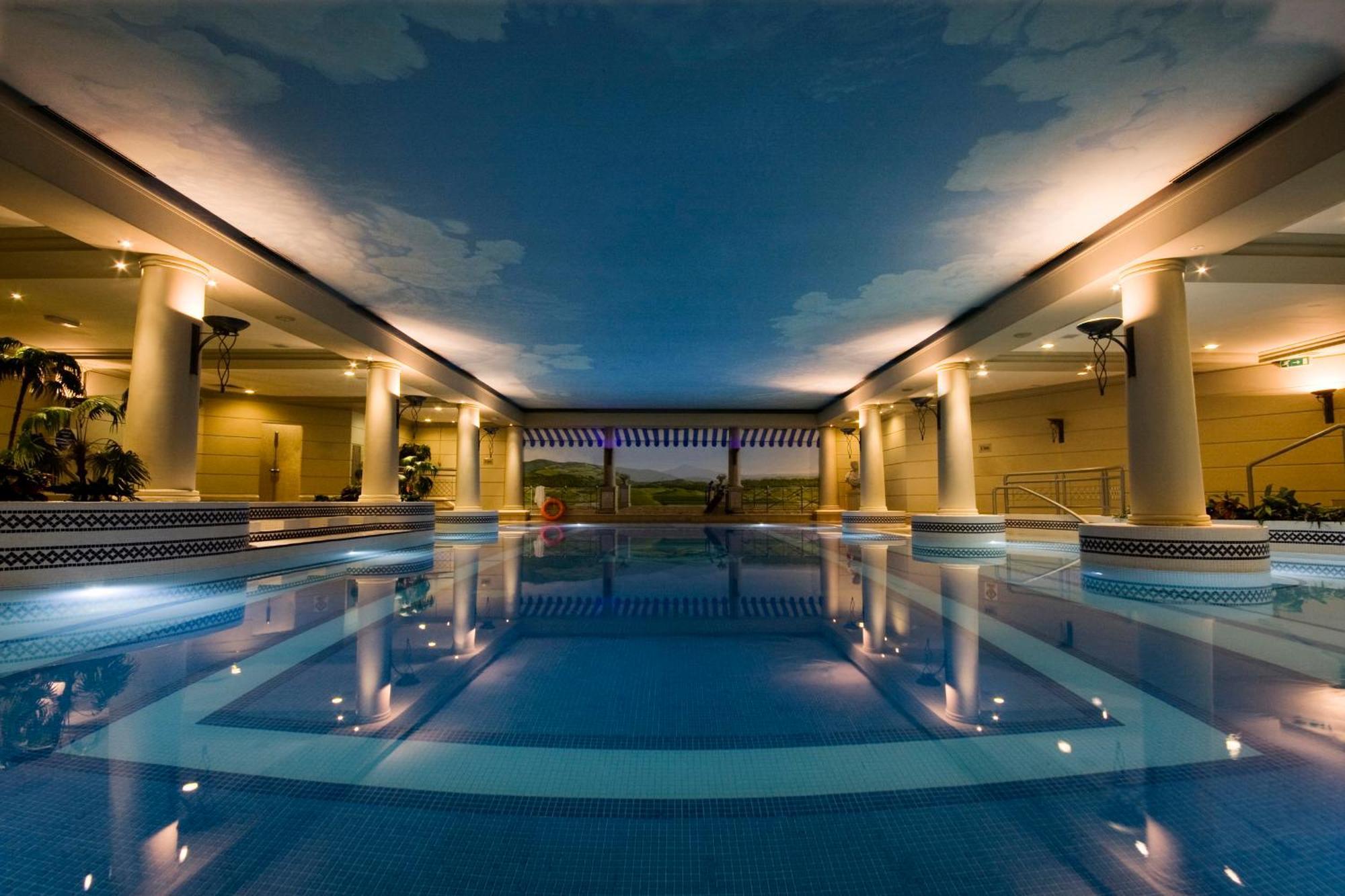 Hunter Lodges By Celtic Manor Newport  Dış mekan fotoğraf